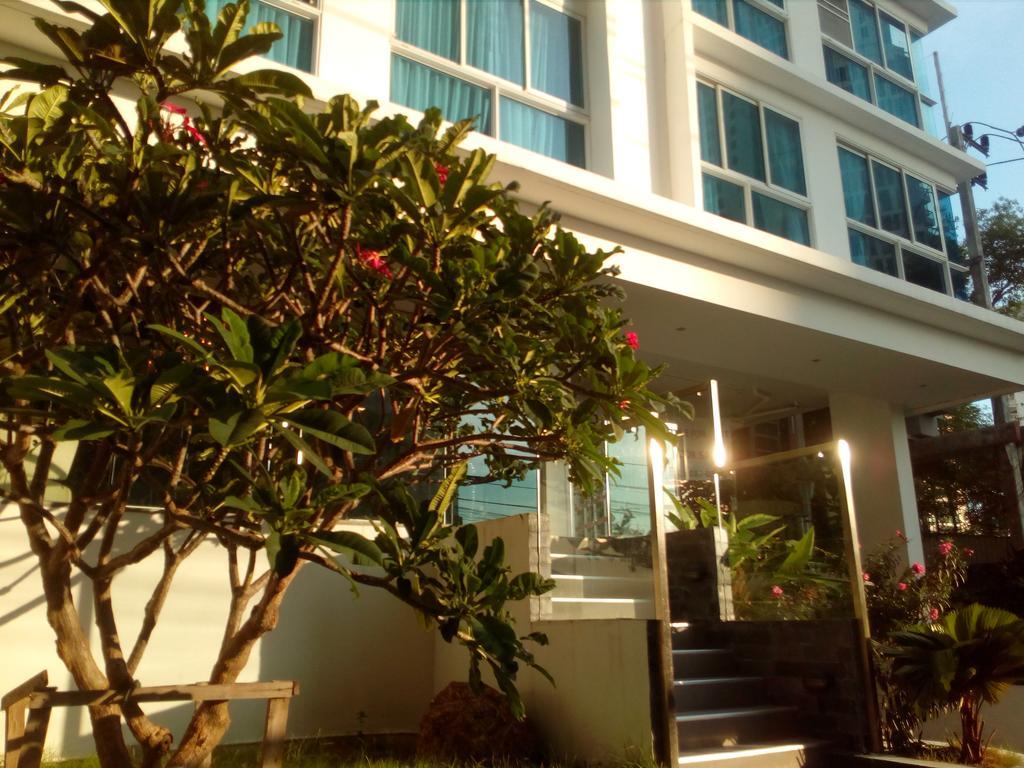 Serenity Wongamat Apartments Pattaya Εξωτερικό φωτογραφία