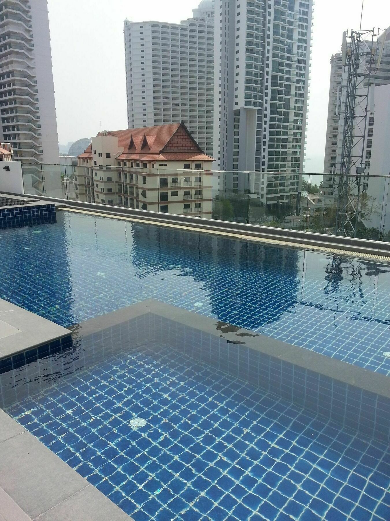 Serenity Wongamat Apartments Pattaya Εξωτερικό φωτογραφία